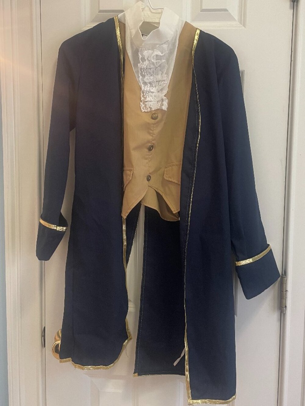 Child George Washington Colonial Costume [Coat, Shirt Cover, Pants]